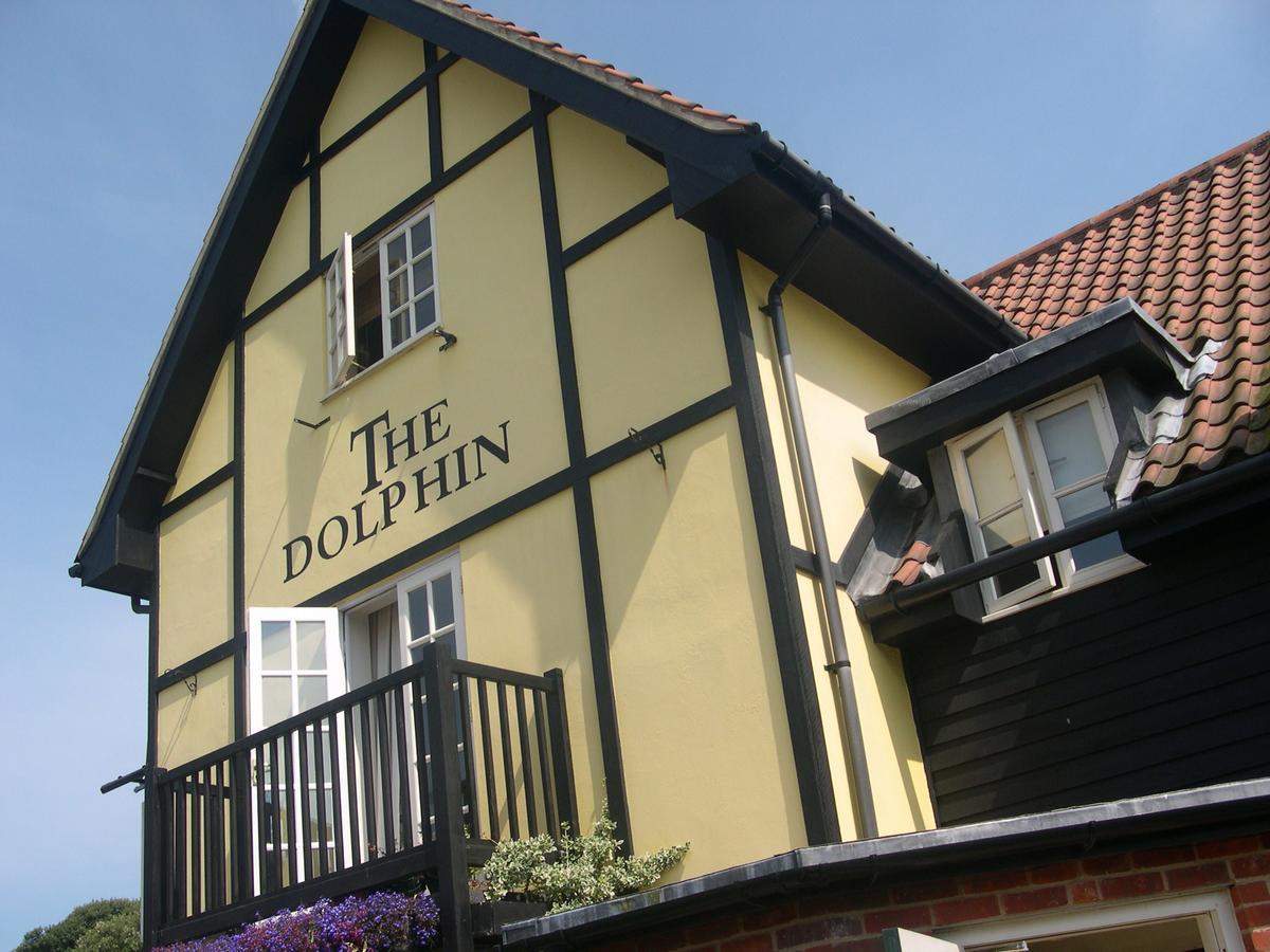 The Dolphin Inn Торпнес Екстериор снимка